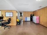 7806 80 Place - Photo 14