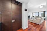 1560 Sandburg Terrace - Photo 12
