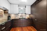 1560 Sandburg Terrace - Photo 10