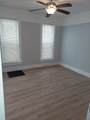 1009 Garnett Place - Photo 2