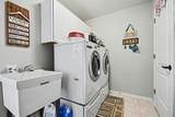 515 Buckingham Place - Photo 16