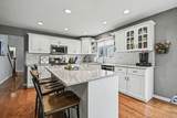 515 Buckingham Place - Photo 10