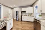 1615 Hyde Park Boulevard - Photo 8