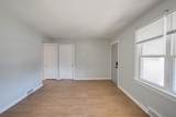 2208 Fremont Street - Photo 4