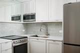 1460 Sandburg Terrace - Photo 12