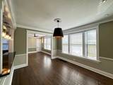 1938 Berenice Avenue - Photo 8