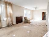 8640 Bennett Avenue - Photo 2