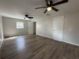 1307 Hedge Road - Photo 15