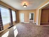 542 Vincennes Avenue - Photo 35