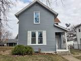 916 14th Street - Photo 1