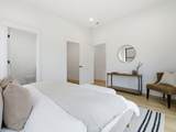 2471 Clybourn Avenue - Photo 15