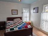 709 Lincoln Boulevard - Photo 12