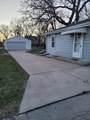 18237 Oakwood Avenue - Photo 2