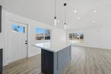 1344 Hirsch Avenue - Photo 10