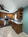 313 Everett Street - Photo 6