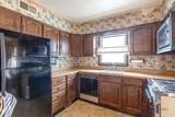 580 Quentin Road - Photo 11