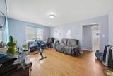 9553 Greenwood Avenue - Photo 8