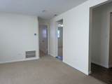 11137 Emerald Avenue - Photo 6