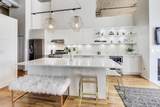 758 Larrabee Street - Photo 3