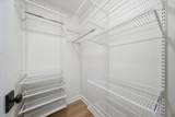 1560 Sandburg Terrace - Photo 11