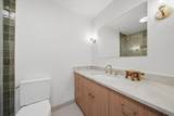 1560 Sandburg Terrace - Photo 13