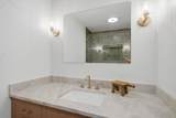 1560 Sandburg Terrace - Photo 14
