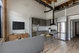 729 Sangamon Street - Photo 6