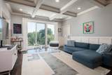6438 Woodlawn Avenue - Photo 17
