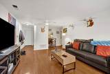 550 Surf Street - Photo 4