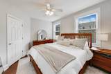 640 Waveland Avenue - Photo 13