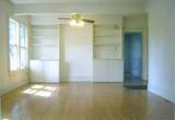 323 Loomis Street - Photo 9