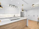1455 Sandburg Terrace - Photo 8
