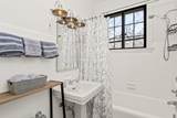 734 Noyes Street - Photo 14