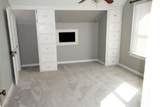 207 Poplar Street - Photo 9