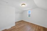 16608 Sawyer Avenue - Photo 17