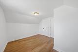 16608 Sawyer Avenue - Photo 19