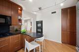 1515 Astor Street - Photo 15