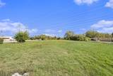 17001 Glen Oak Avenue - Photo 2