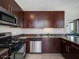 611 Wells Street - Photo 11