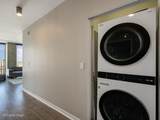 611 Wells Street - Photo 17
