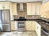 616 Claridge Circle - Photo 2