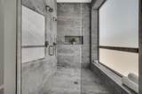 6218 Woodlawn Avenue - Photo 15