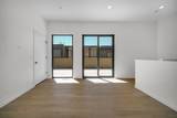 6218 Woodlawn Avenue - Photo 17