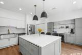 2650 Southport Avenue - Photo 3
