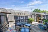 586 Russell Street - Photo 17