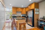 586 Russell Street - Photo 7