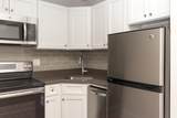 817 Lakeside Place - Photo 3