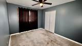 1621 Lawrence Cres - Photo 12