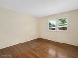 10s240 Hampshire Lane - Photo 16