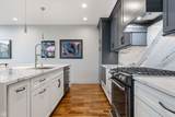 3946 Ravenswood Avenue - Photo 14